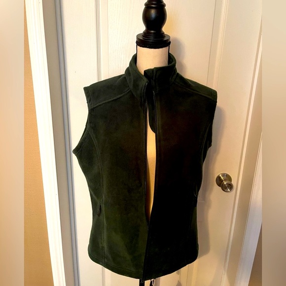 core Jackets & Coats Core Hunter Green Fleece Zip Up Vest Large New With Tags Poshmark